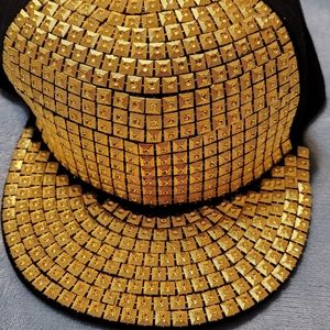 NWOT Gold sequin studded bling on black snapback flat brim cap hat